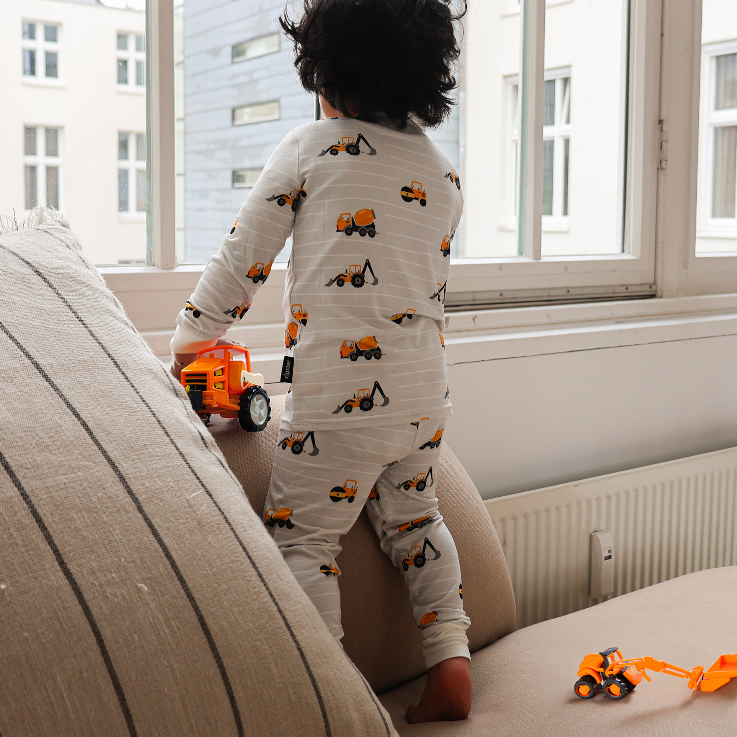 Konstruktion af pyjamas-sæt til børn